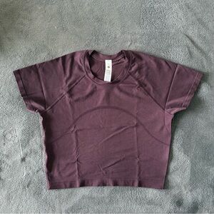 lululemon athletica Swiftly Tech Cropped Tee